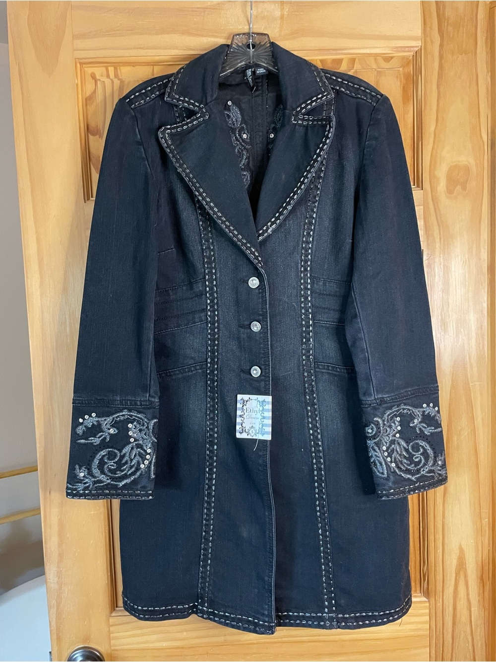 Women's Black Embroidered Long Blazer Jacket